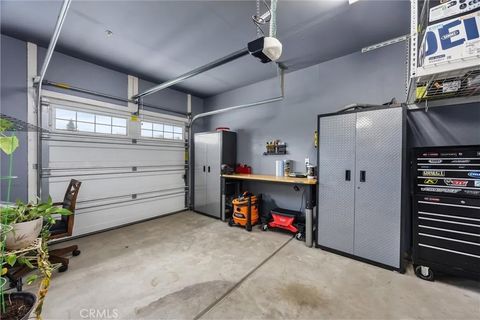 Tiny photo for 5712 Biddeford St, Bakersfield, CA 93313 (MLS # SR25270063)