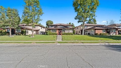 Tiny photo for 1149 W Calle De La Luna #1, Azusa, CA 91702 (MLS # CV25252575)