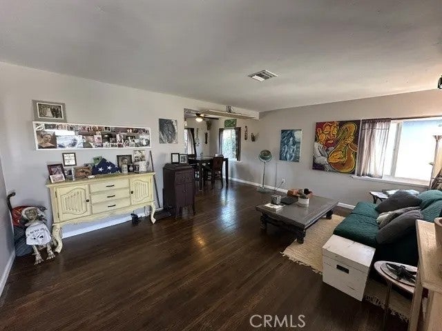 12345 Springview