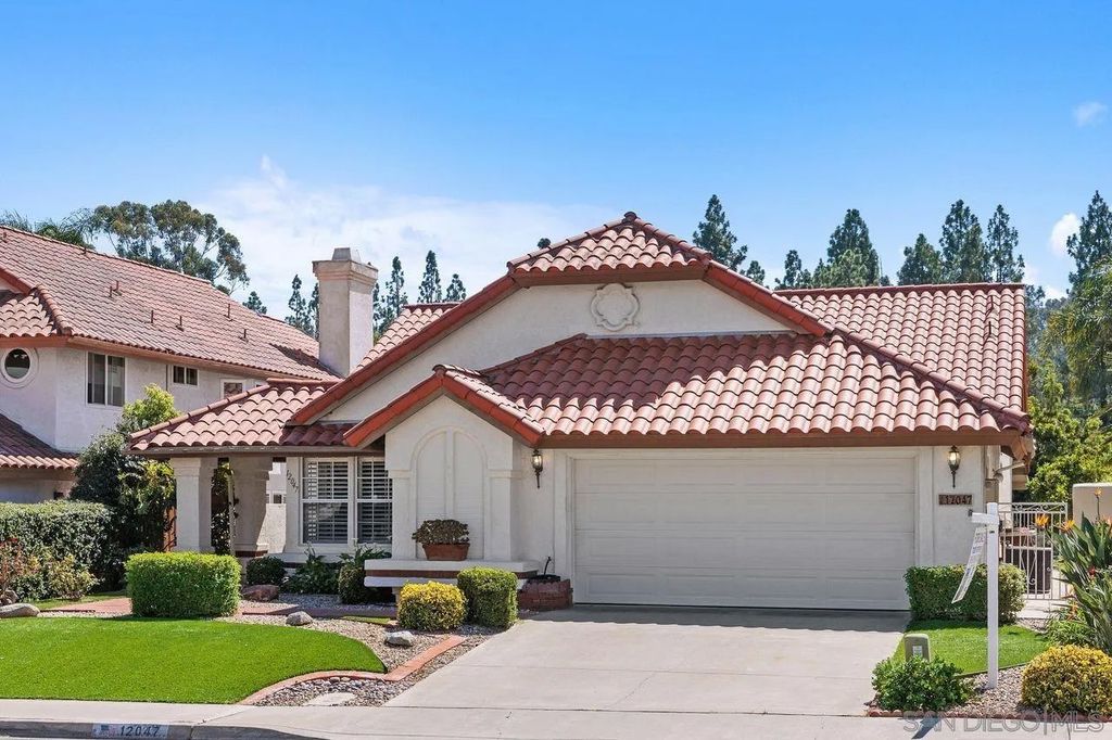 Photo of 12047 Avenida Consentido, San Diego, CA 92128 (MLS # 260006972)