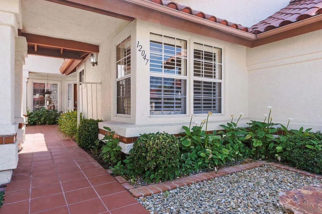 Photo of 12047 Avenida Consentido, San Diego, CA 92128 (MLS # 260006972)