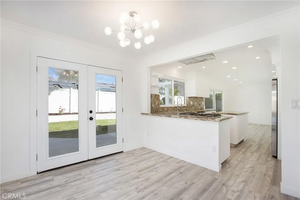 13772 Sanderstead Road