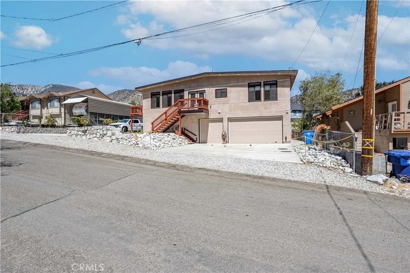 2917 Harriet Road
