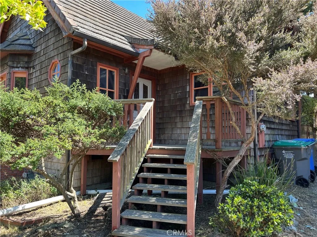 2936 Burton Drive