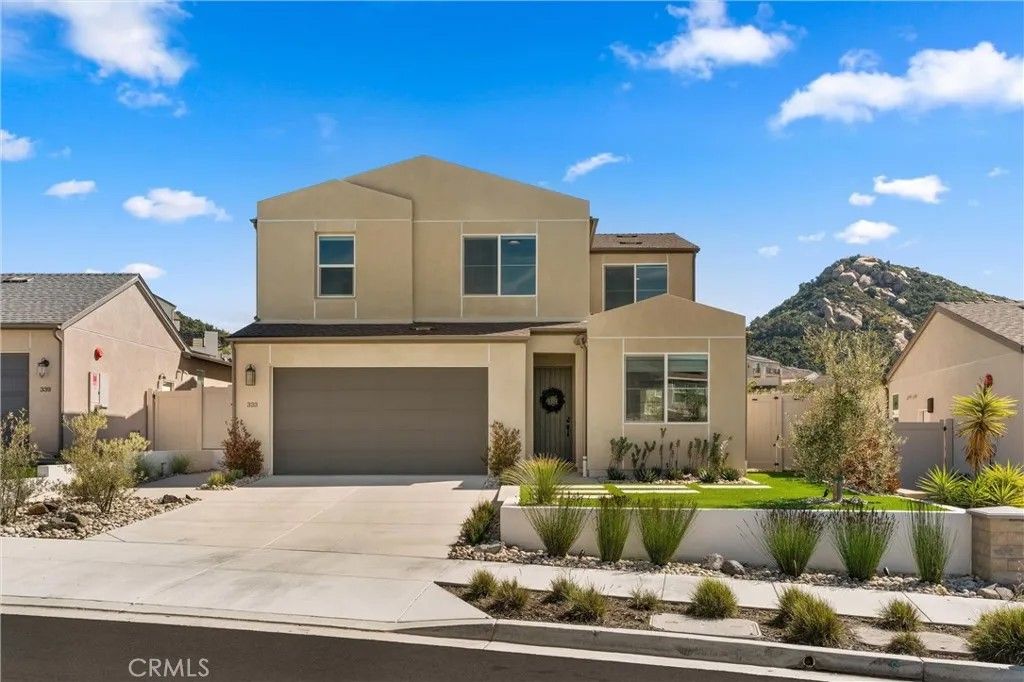 Photo of 333 Canter Court, Fallbrook, CA 92028 (MLS # OC26044460)