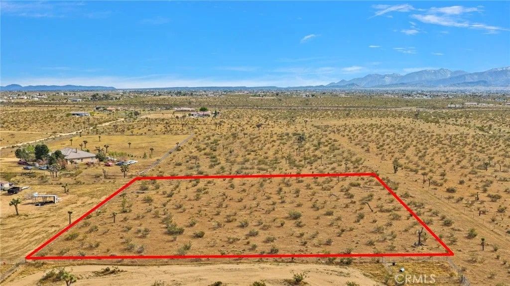 Photo of 3097 Tumbleweed, Phelan, CA 92371 (MLS # HD26078545)
