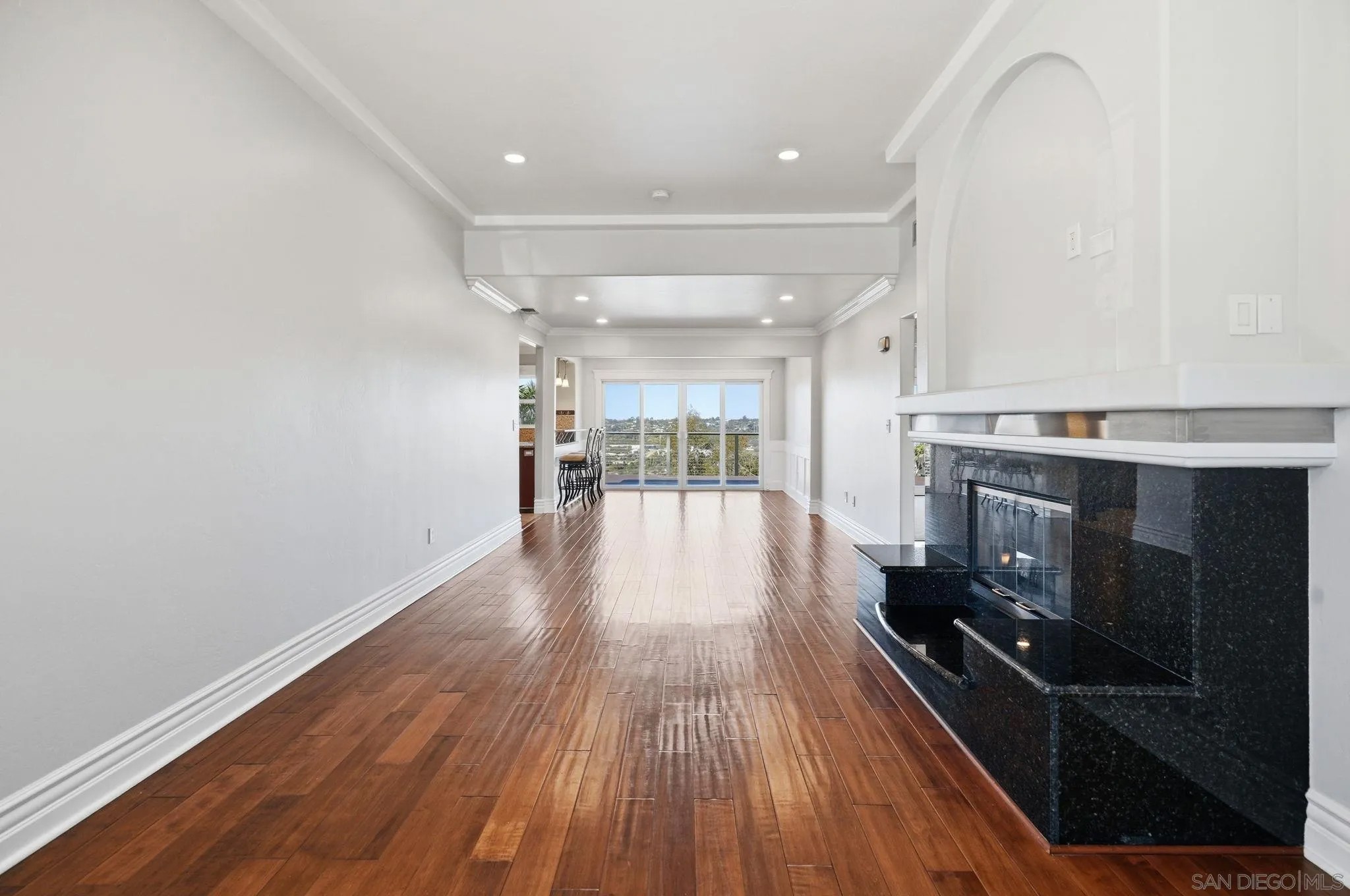 1756 Mission Cliff Dr