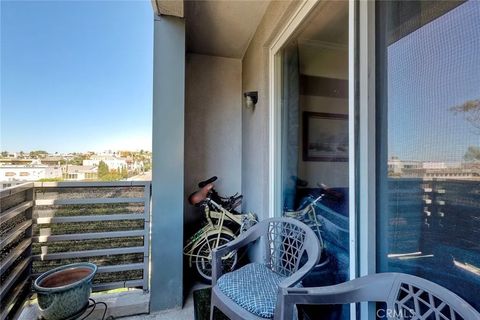 Tiny photo for 1643 6th Avenue #412, San Diego, CA 92101 (MLS # ND25229123)