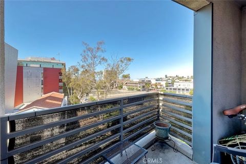 Tiny photo for 1643 6th Avenue #412, San Diego, CA 92101 (MLS # ND25229123)