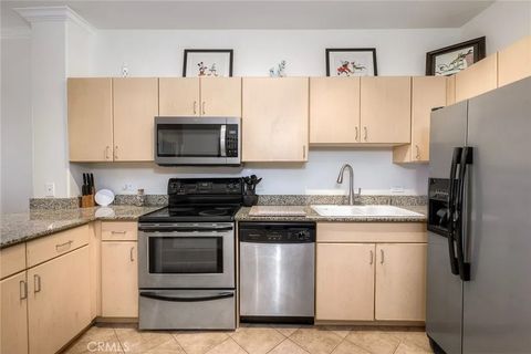 Tiny photo for 1643 6th Avenue #412, San Diego, CA 92101 (MLS # ND25229123)