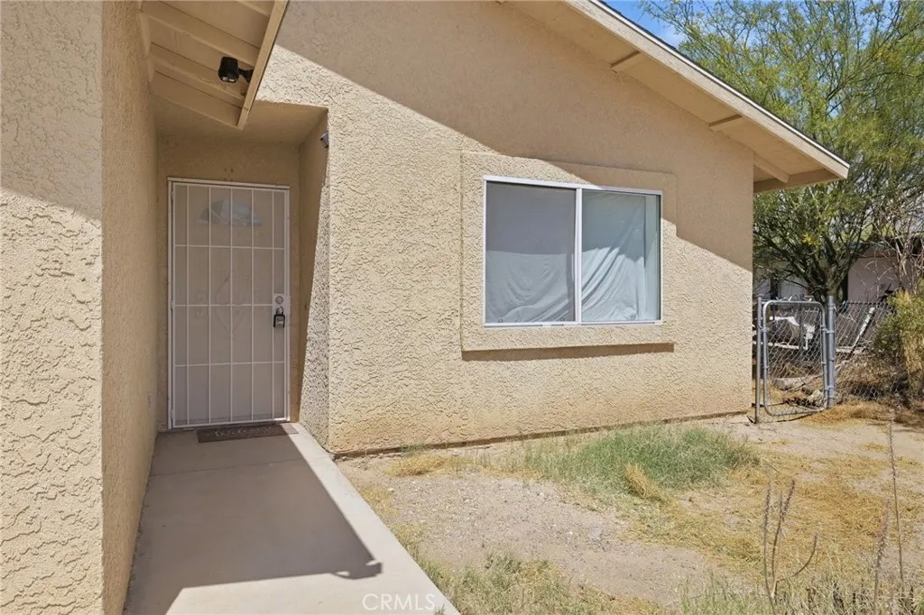 5932 La Buena Tierra Ave