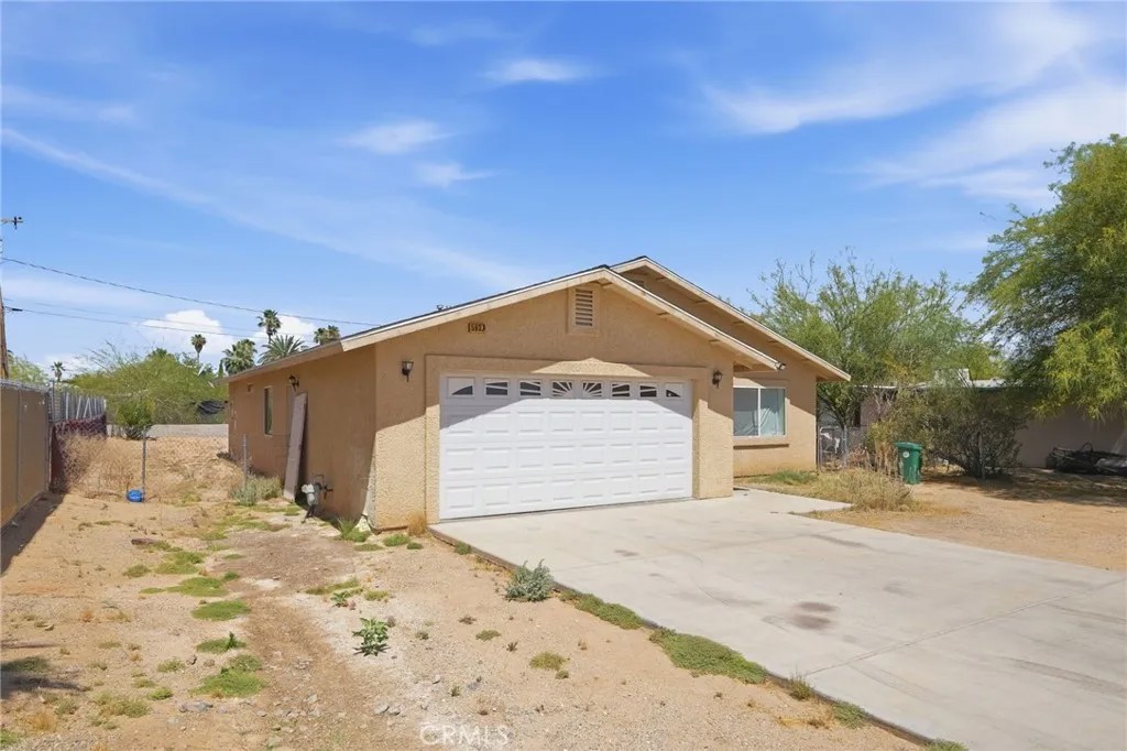 5932 La Buena Tierra Ave