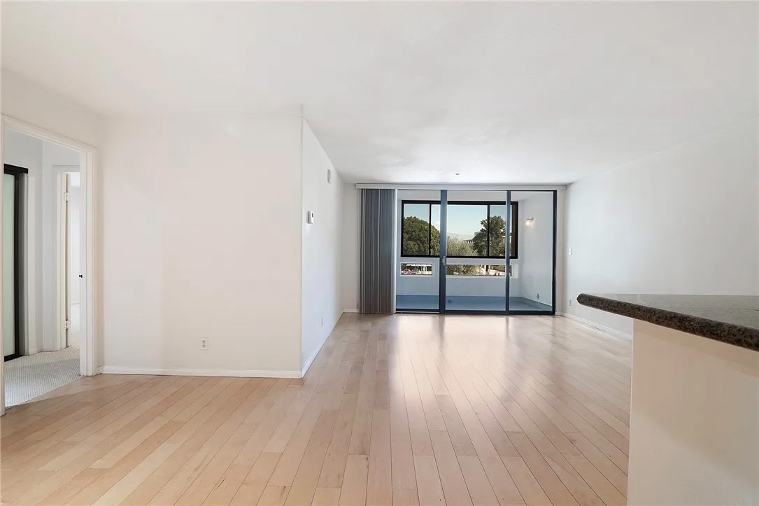 121 S Hope Street 333