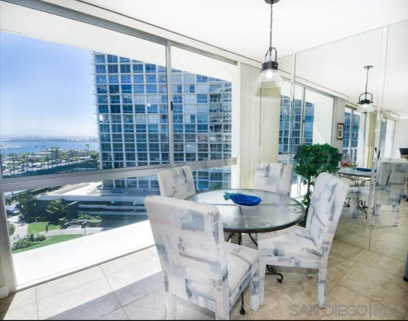 1720 Avenida Del Mundo 607