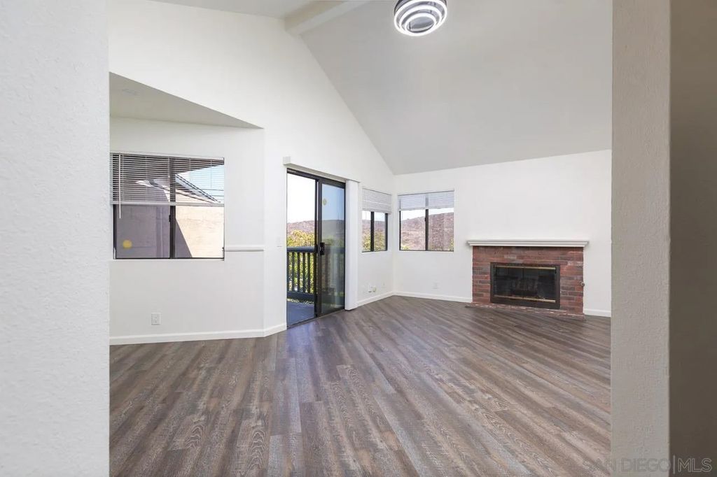 Photo of 2944 Alanwood Ct, Spring Valley, CA 91978 (MLS # 250033661)