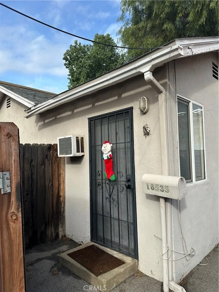 18535 Bryant