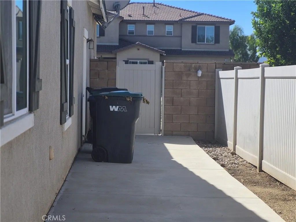 Photo of 31994 Rouge Ln, Menifee, CA 92584 (MLS # SW25240203)