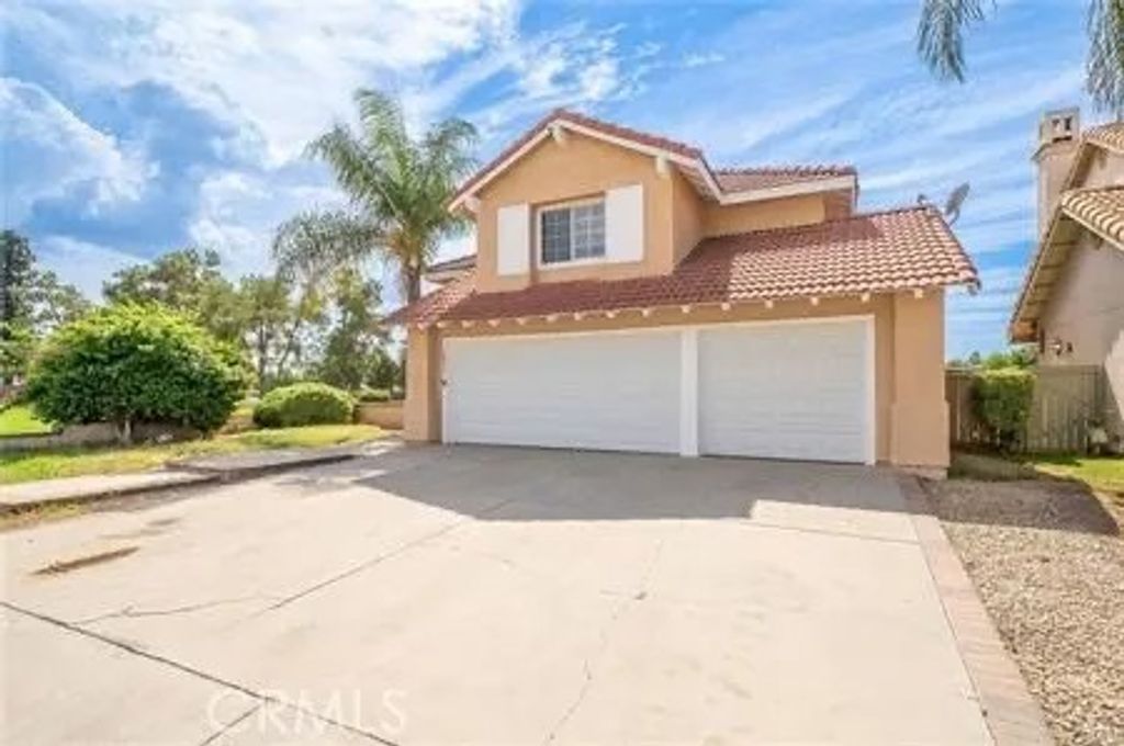 Photo of 16855 Arroyo Park Drive, Moreno Valley, CA 92551 (MLS # IV25266666)