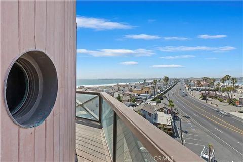 Tiny photo for 1 Anderson St, Seal Beach, CA 90743 (MLS # IG25232540)