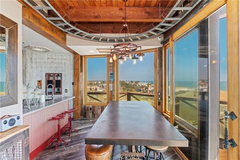 Tiny photo for 1 Anderson St, Seal Beach, CA 90743 (MLS # IG25232540)