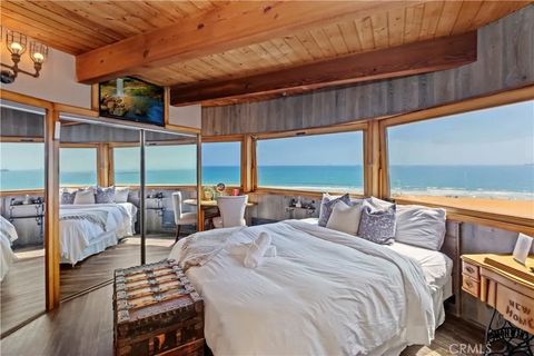 Tiny photo for 1 Anderson St, Seal Beach, CA 90743 (MLS # IG25232540)