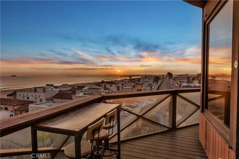 Tiny photo for 1 Anderson St, Seal Beach, CA 90743 (MLS # IG25232540)
