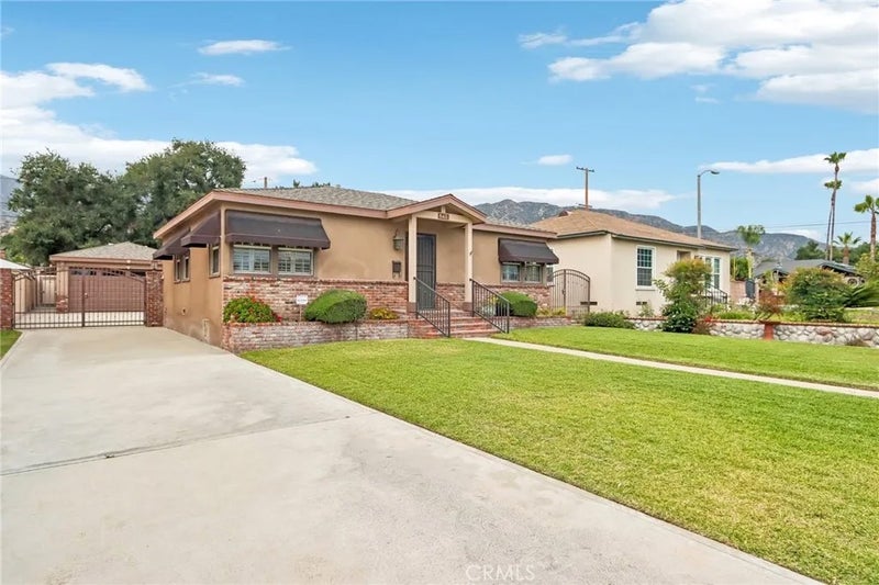 845 Oakdale