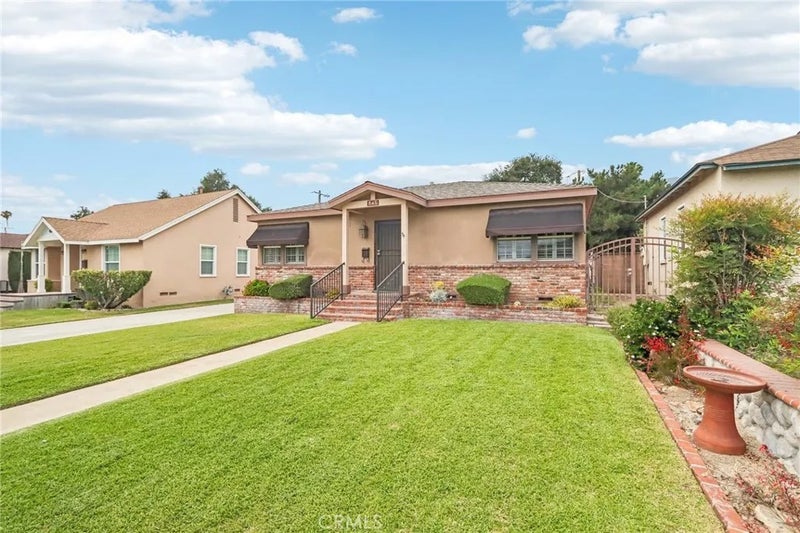 845 Oakdale