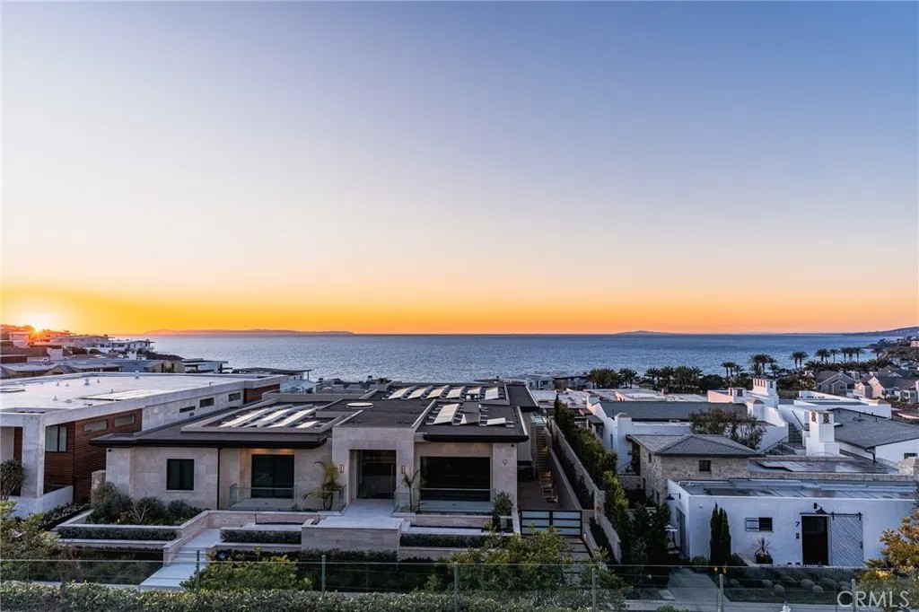 5 Pacific Ridge Place