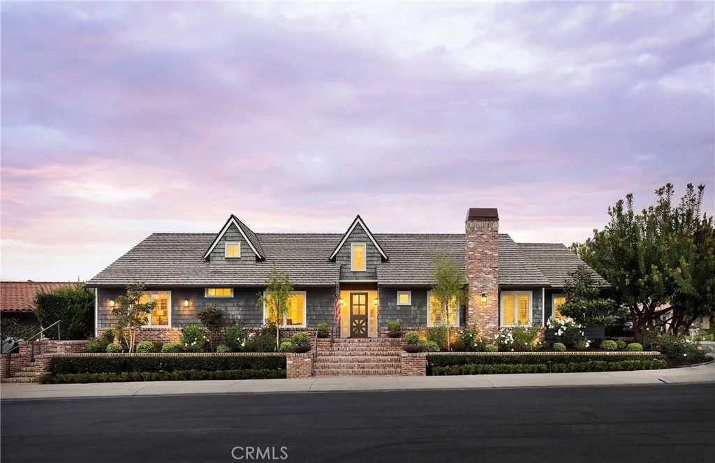 Photo of 228 Calle Campesino, San Clemente, CA 92672 (MLS # OC26078993)