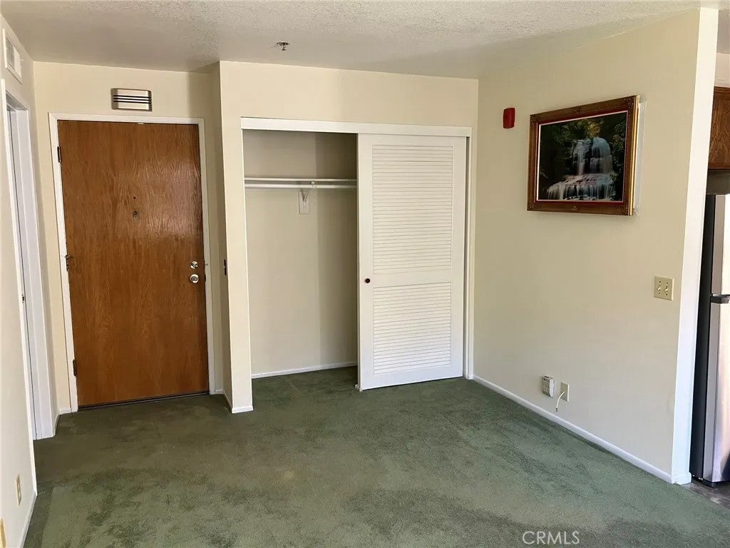 351 N Ford Avenue 220