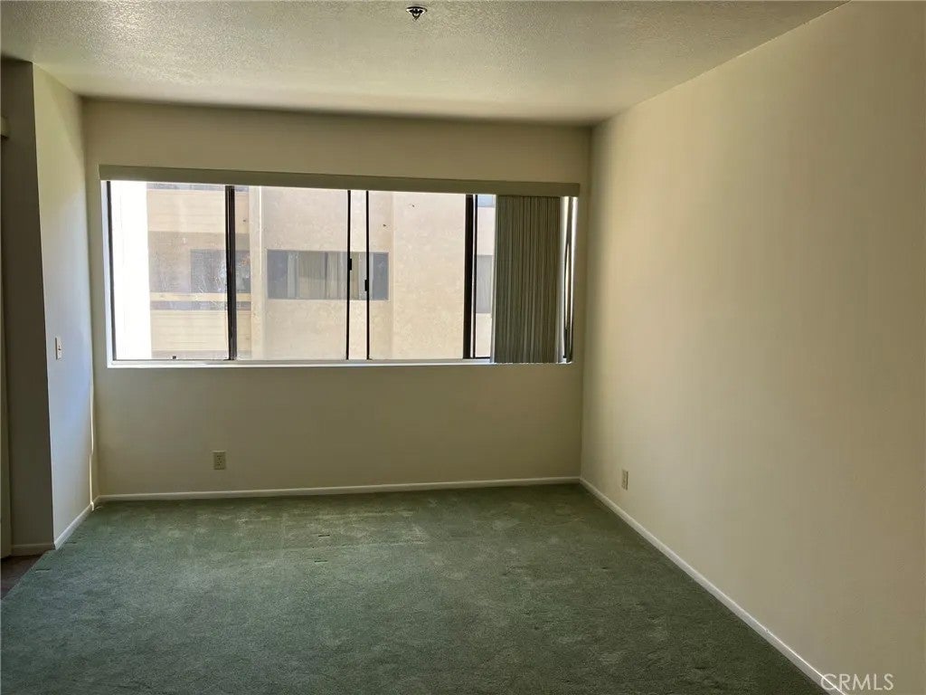 351 N Ford Avenue 220