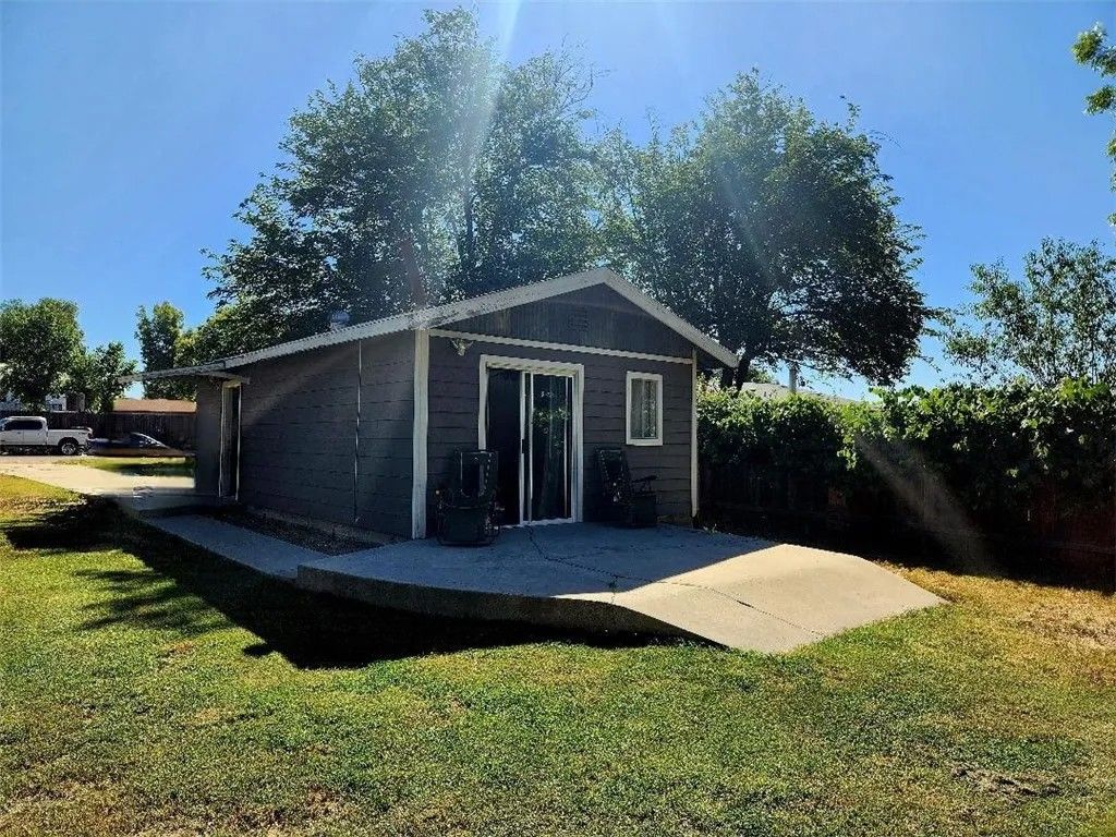 Photo of 24721 4th Street, Murrieta, CA 92562 (MLS # TR25216457)