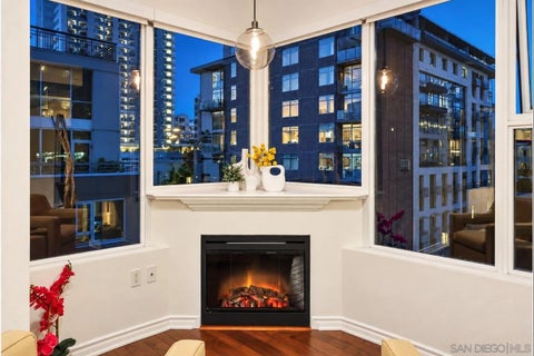Tiny photo for 300 W Beech ST #608, San Diego, CA 92101 (MLS # 260017685)
