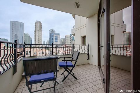 Tiny photo for 700 W Harbor Dr #806, San Diego, CA 92101 (MLS # 250042827)