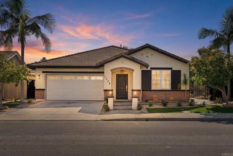Photo of 1548 Loma Alta Drive, San Marcos, CA 92069 (MLS # NDP2605654)