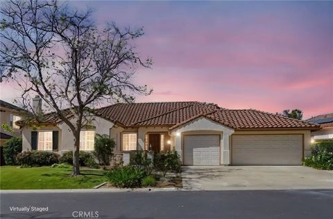Photo of 721 Highland Park, Fallbrook, CA 92028 (MLS # SW26058998)