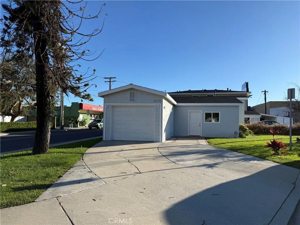 Photo of 25719 Walnut St, Lomita, CA 90717 (MLS # SB25281242)