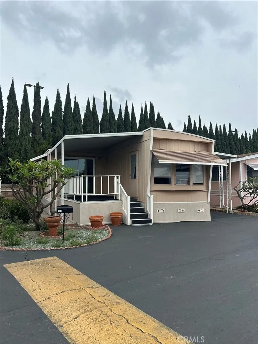 Photo of 8111 Stanford Ave, Garden Grove, CA 92841 (MLS # DW26073909)