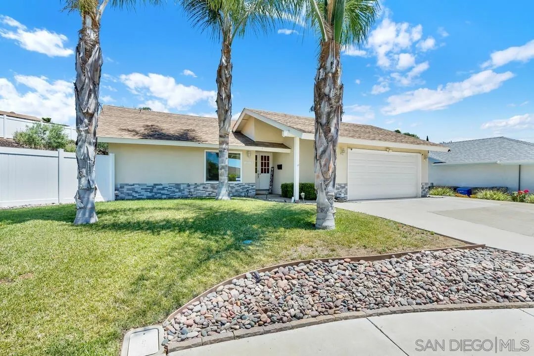 13533 Mora Cir