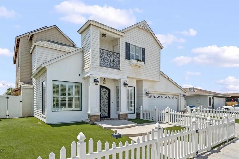 257 Driftwood Dr