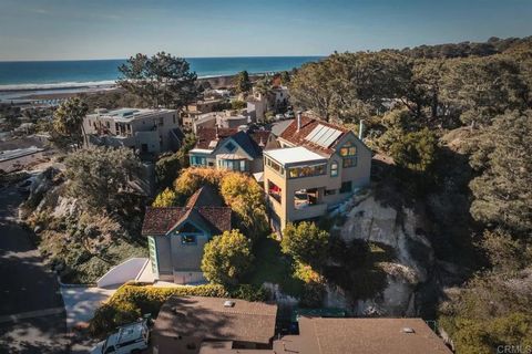 13027 Via Latina Del Mar CA 92014