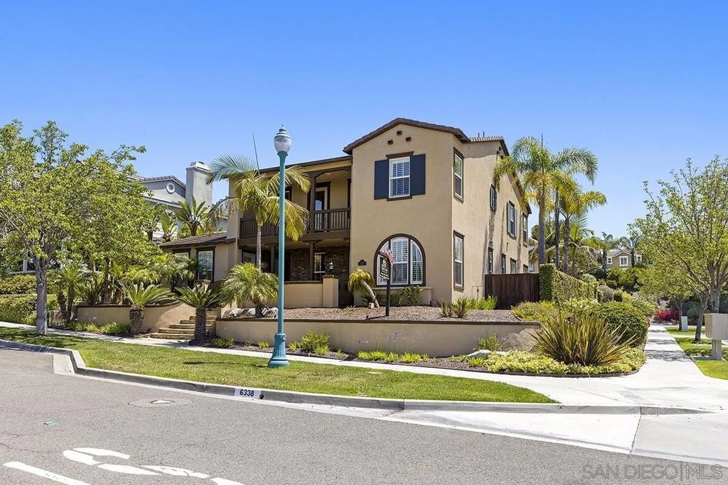 Photo of 6338 Huntington Dr, Carlsbad, CA 92009 (MLS # 260010654)