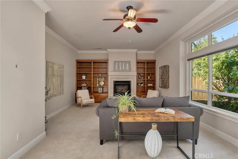 122 Secluded Oaks Court