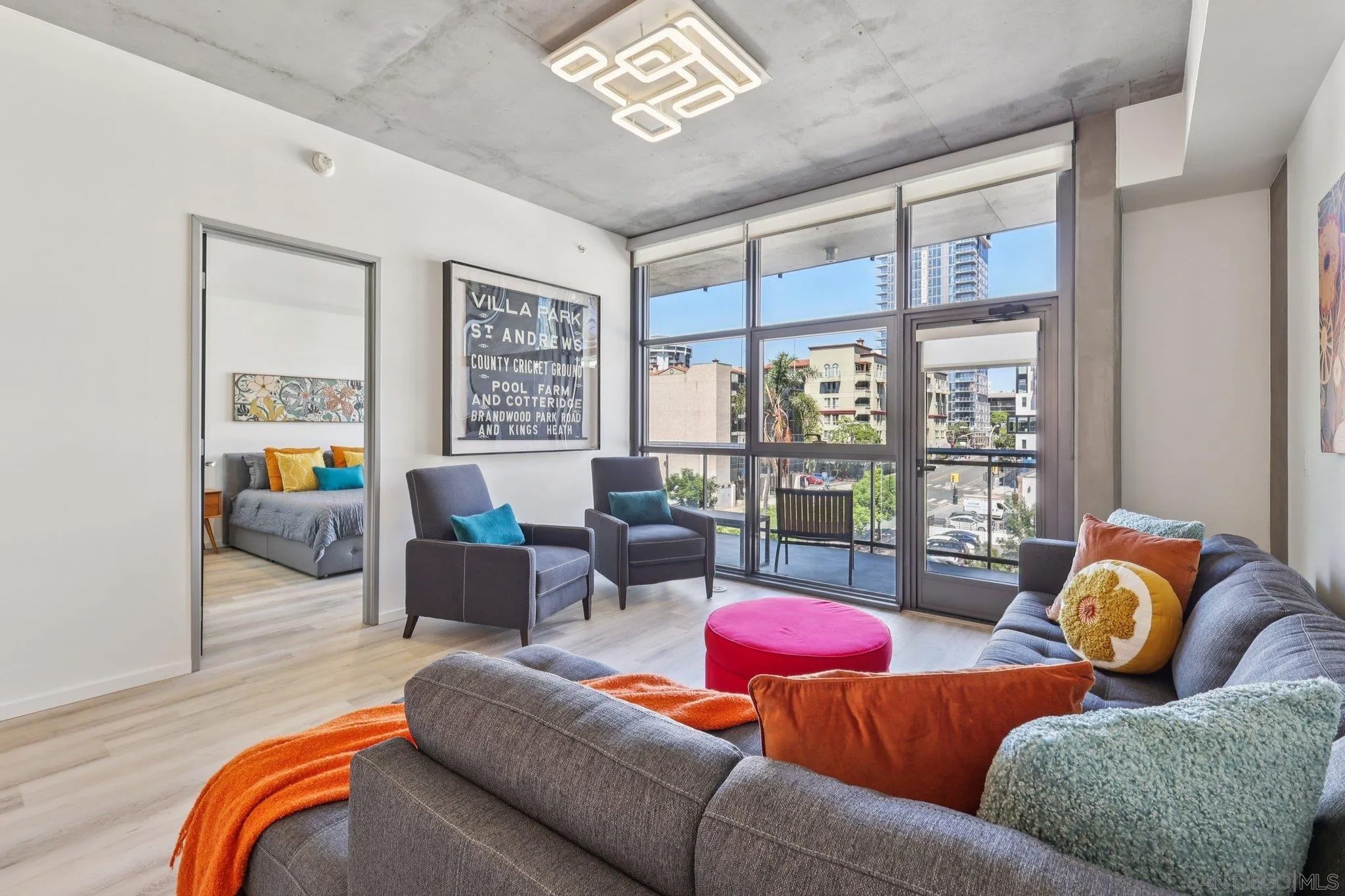 1494 Union St 403