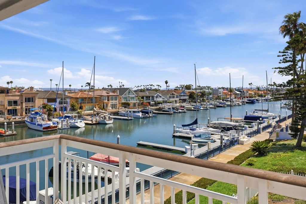 Photo of 86 Montego Ct, Coronado, CA 92118 (MLS # 260009560)