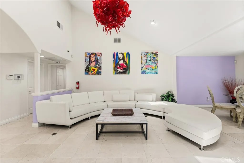 18841 Pasadero Drive