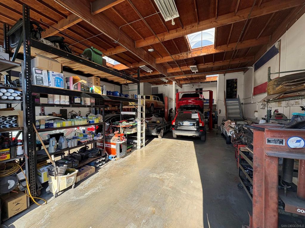 Photo of 11421 Woodside Avenue, Santee, CA 92071 (MLS # 250039319)