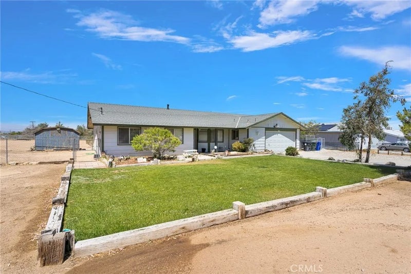 10626 Valley Vista