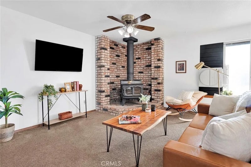 10626 Valley Vista